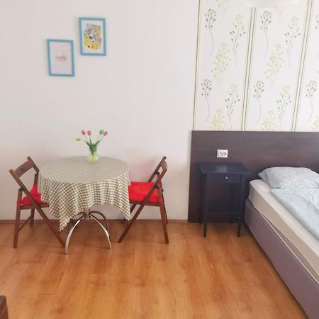 1#Parliament Sunflower Apartments Room ブダペスト エクステリア 写真